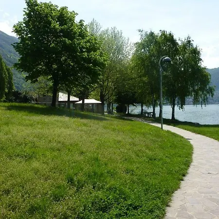 Giuliana ديرفيو